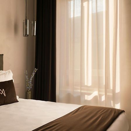 Demetra Luxury Suites เนเปิลส์ ภายนอก รูปภาพ