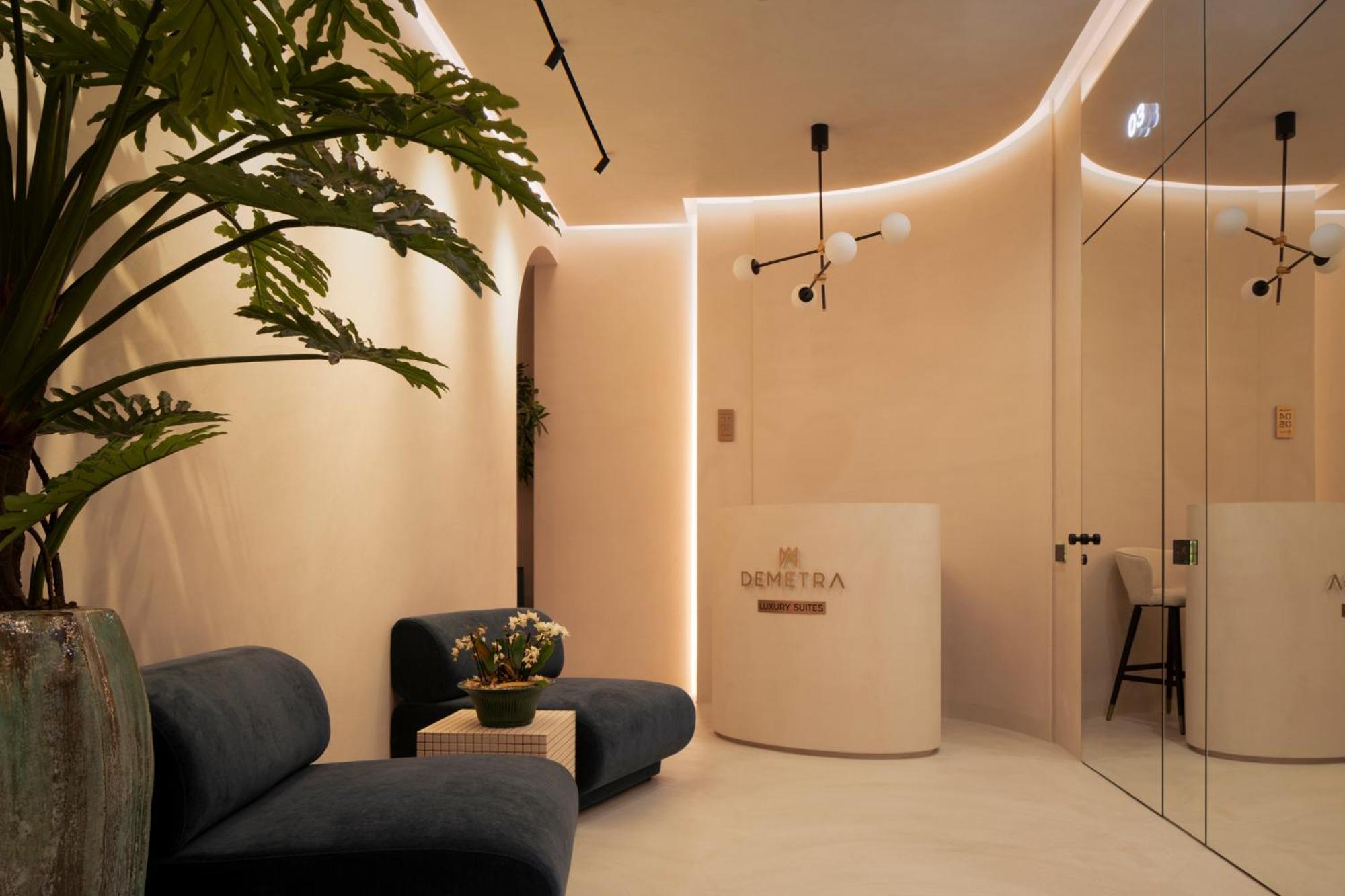 Demetra Luxury Suites เนเปิลส์ ภายนอก รูปภาพ